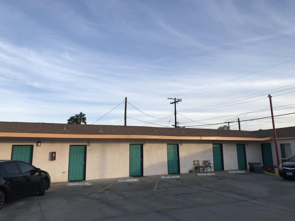 Deluxe Inn Motel Indio Dış mekan fotoğraf