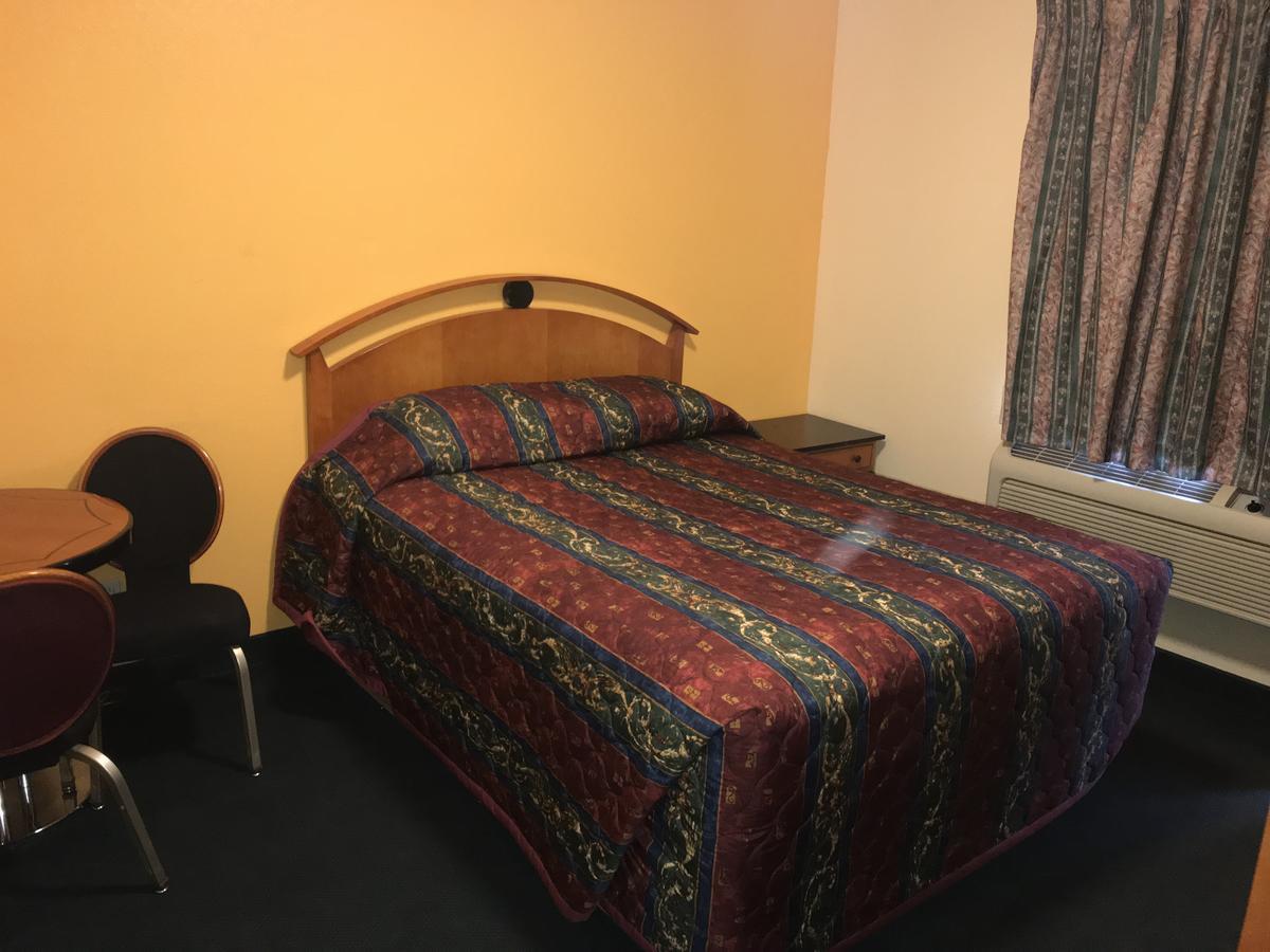Deluxe Inn Motel Indio Dış mekan fotoğraf