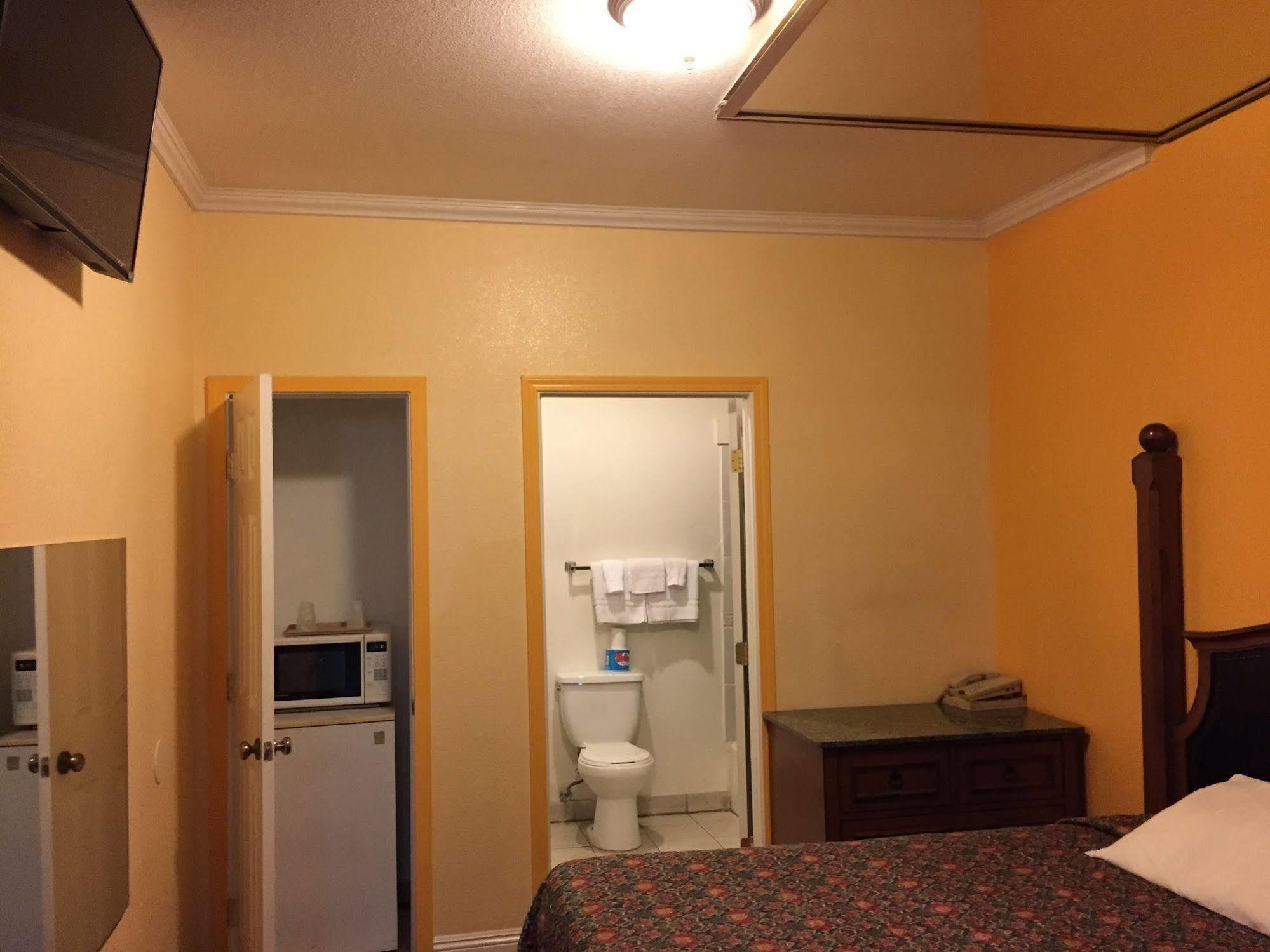Deluxe Inn Motel Indio Dış mekan fotoğraf