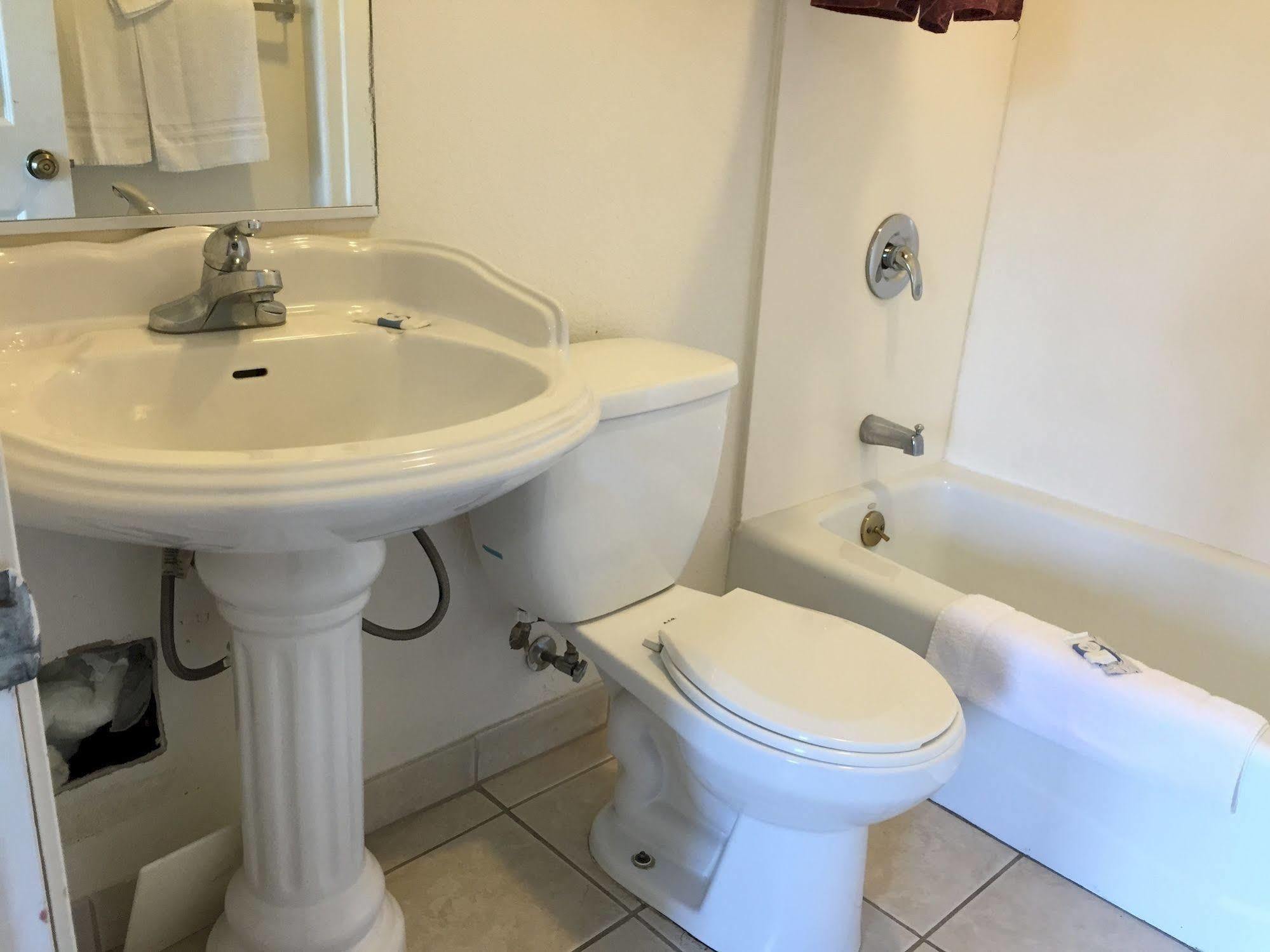 Deluxe Inn Motel Indio Dış mekan fotoğraf